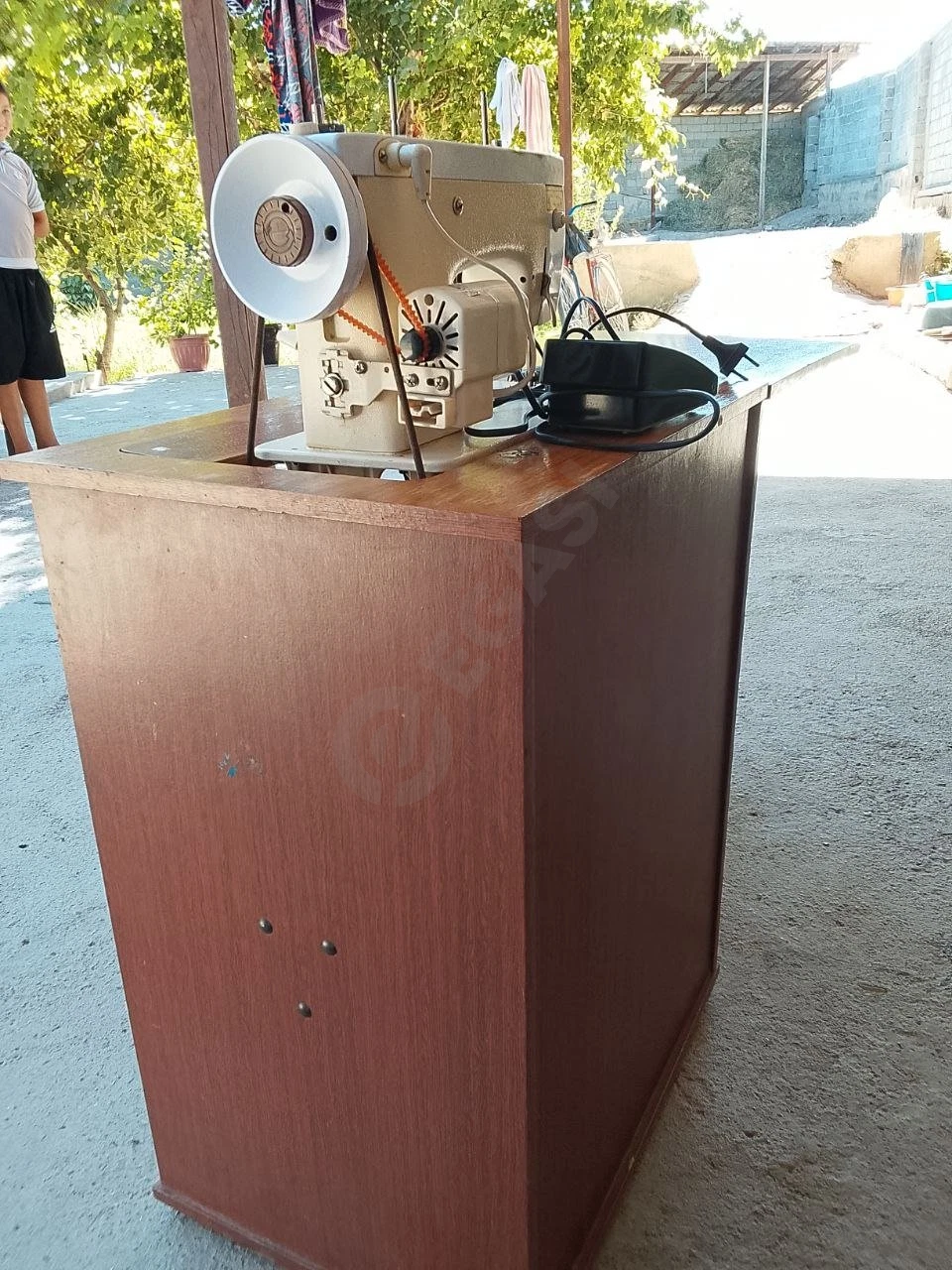 Tikuv mashinasi Chayka 142m — rasm 2/5