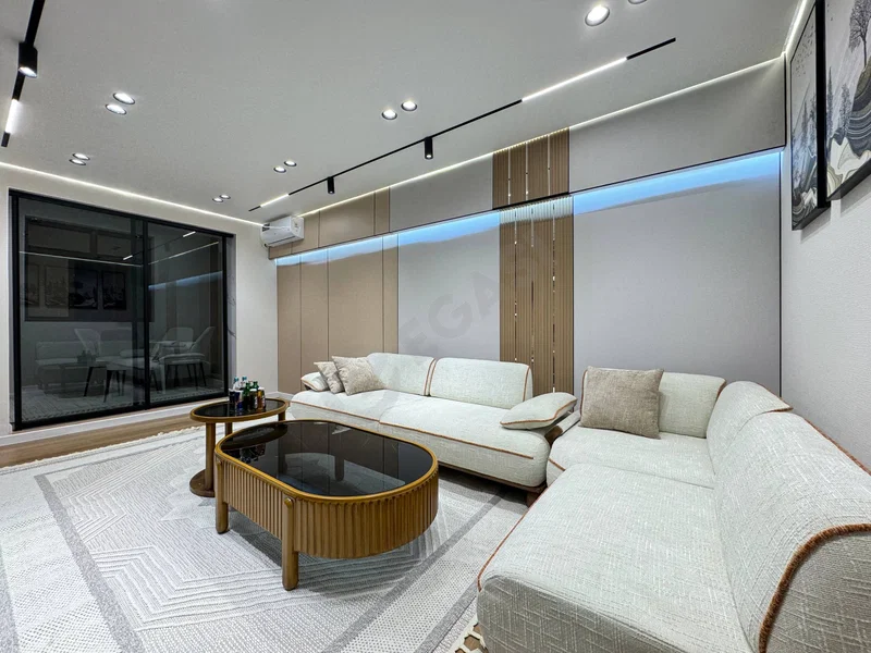 Sotiladi: 5 xonali kvartira, 91 m², Yunusobod — rasm 1/10